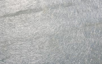 Cradhlastadh laminate fibreglass or shingles?